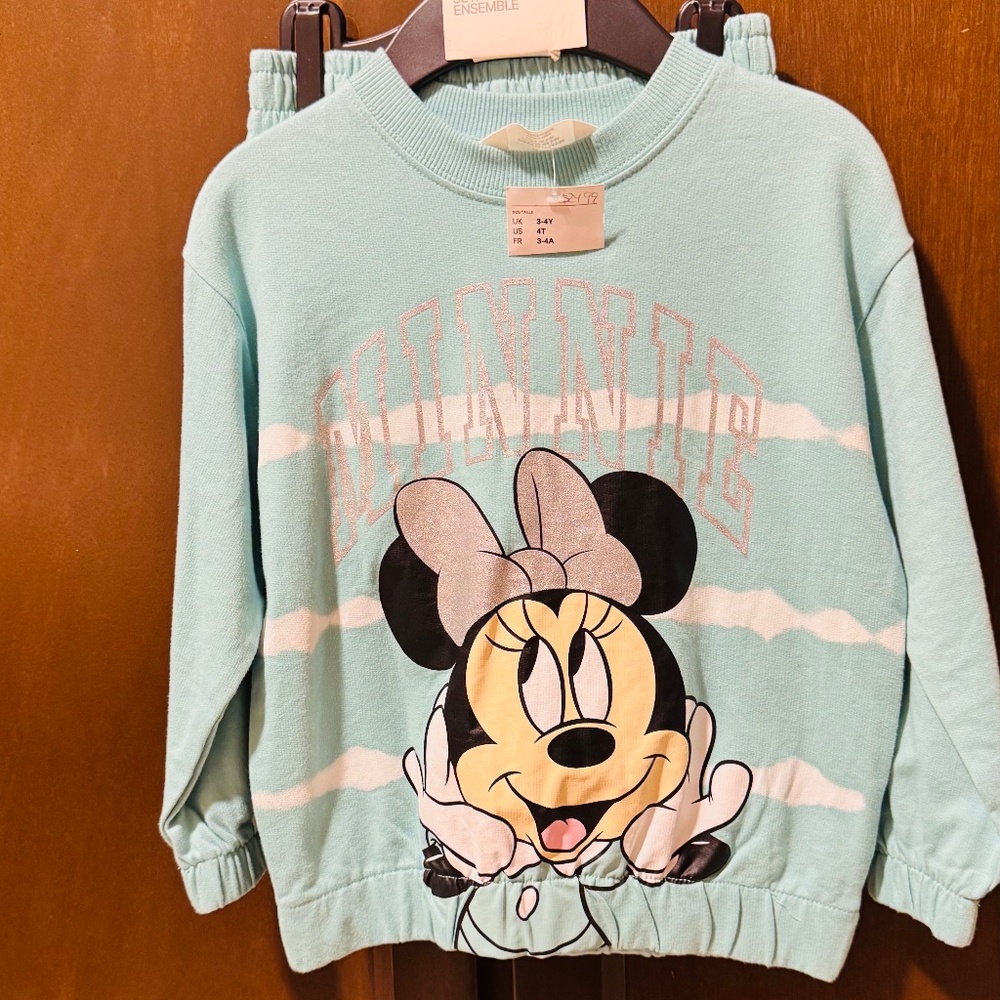 H&M set 2 pieces Minnie sweatshirt